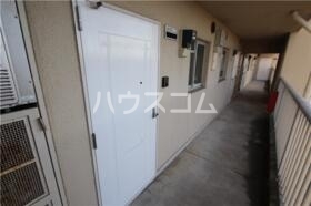 15/19 エントランス