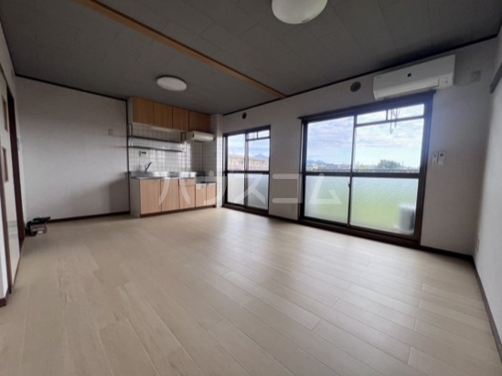 3/22 リビング/ダイニング