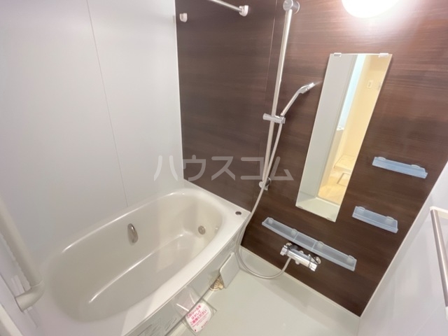 15/23 浴室