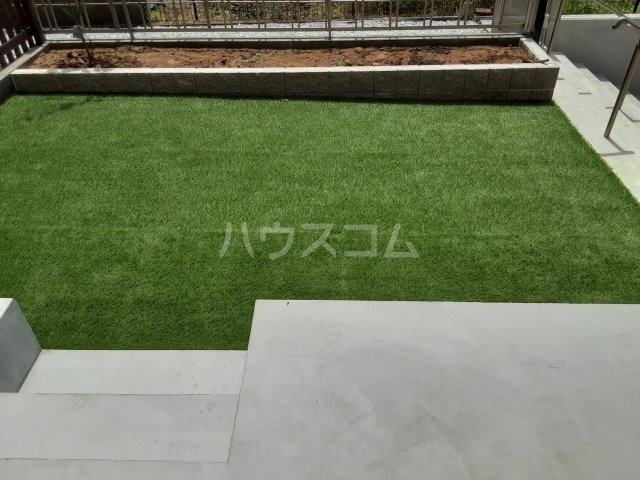 20/30 バルコニー