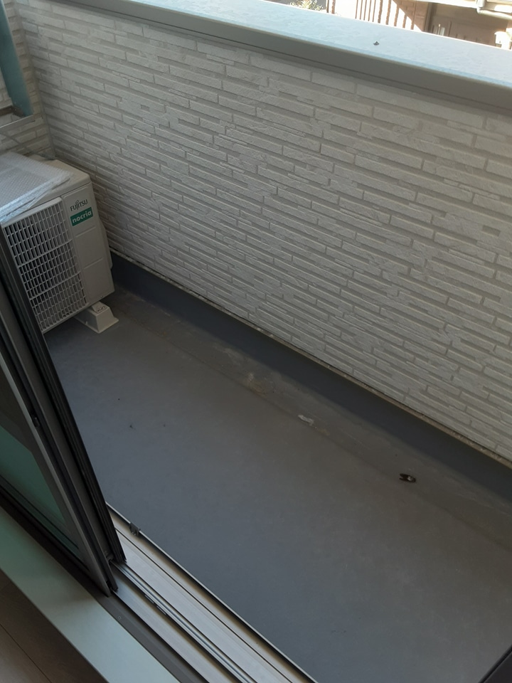 17/30 バルコニー