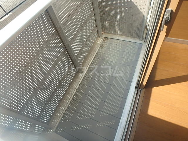 14/30 バルコニー