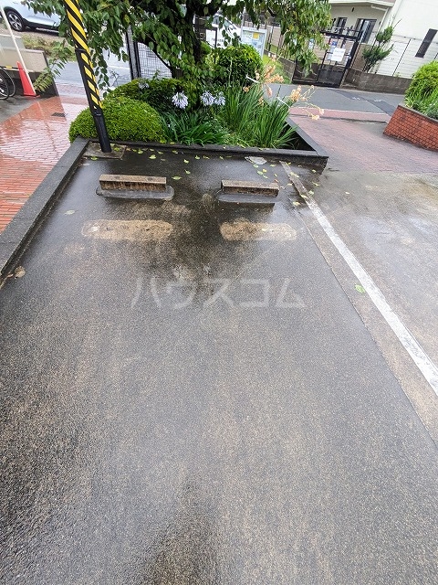 26/29 駐車場