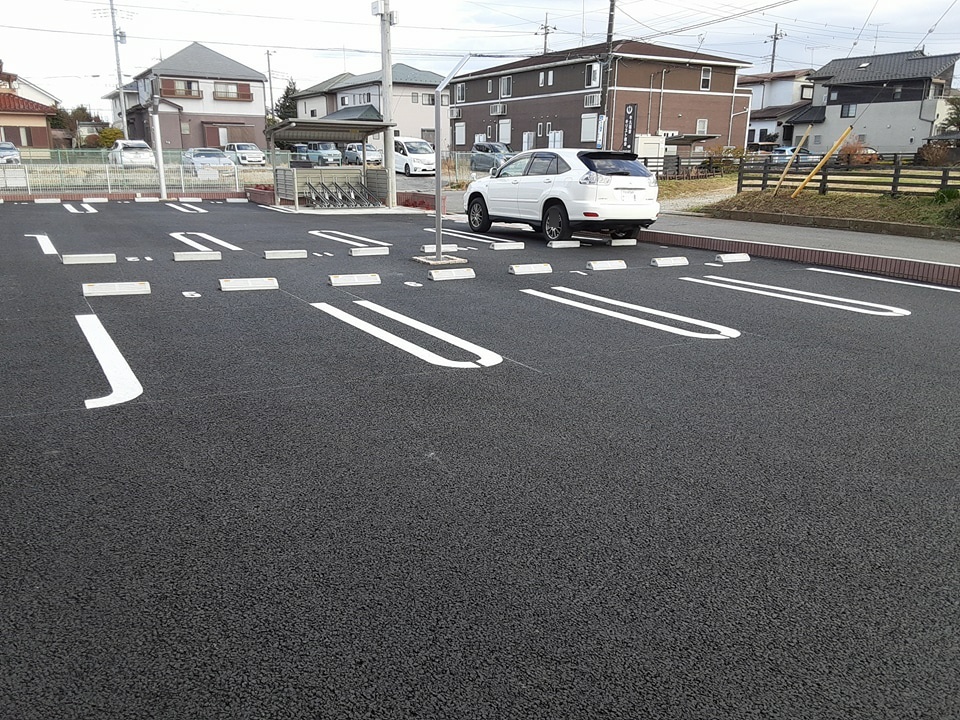 17/23 駐車場