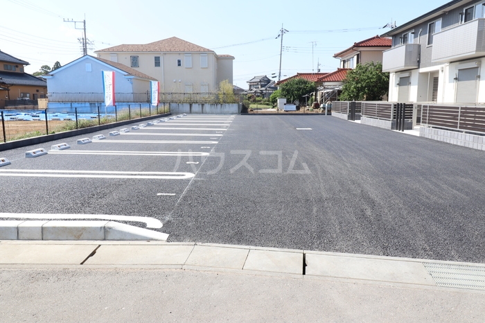 19/20 駐車場