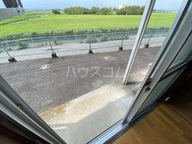 20/30 バルコニー