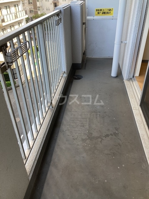 14/27 バルコニー
