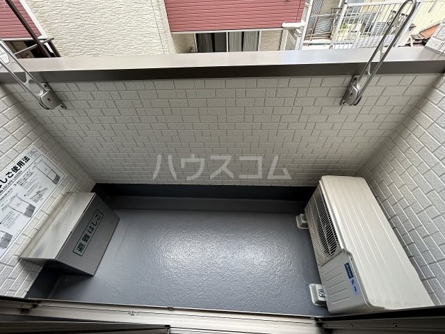 19/30 バルコニー