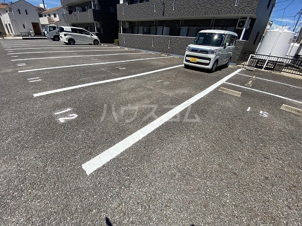 29/30 駐車場