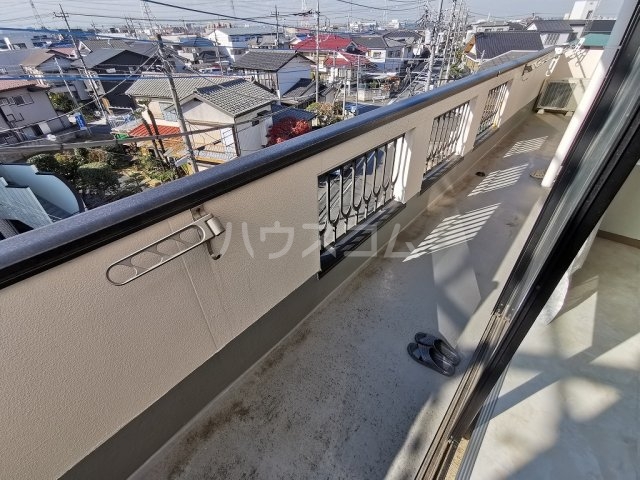 23/30 バルコニー