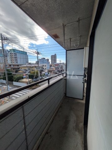 22/27 バルコニー