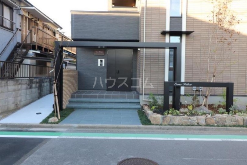 3/6 エントランス