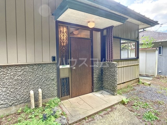 4/5 エントランス