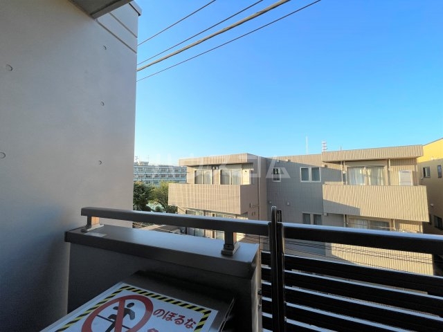 20/30 バルコニー