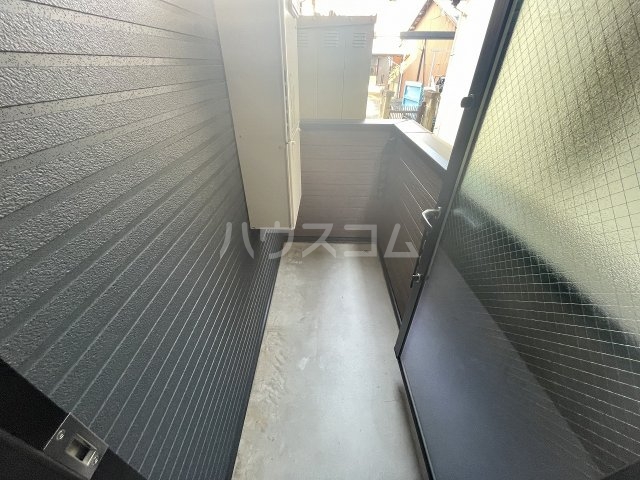 21/25 バルコニー