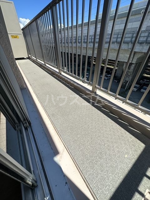 21/30 バルコニー