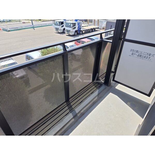 16/28 バルコニー