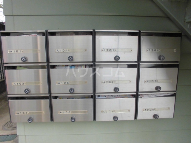 19/21 エントランス