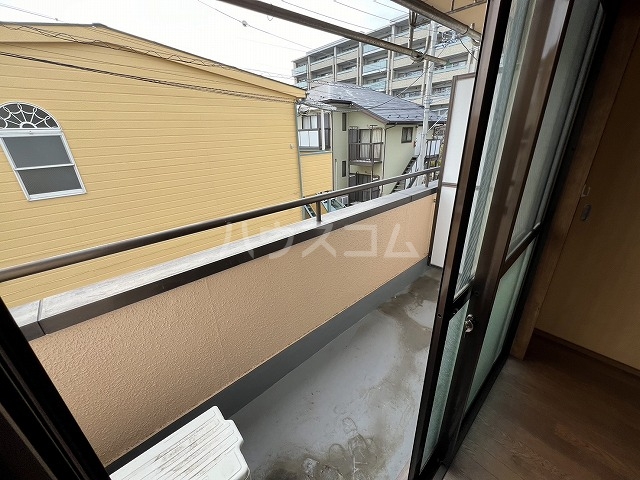 15/28 バルコニー