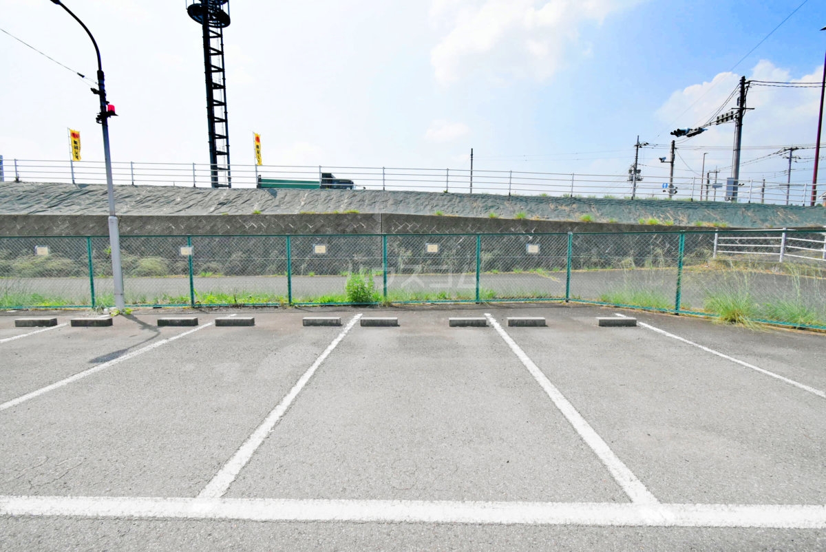 16/19 駐車場