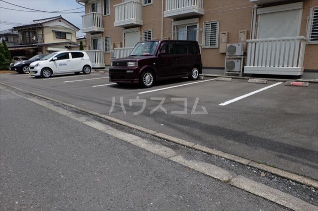 14/22 駐車場