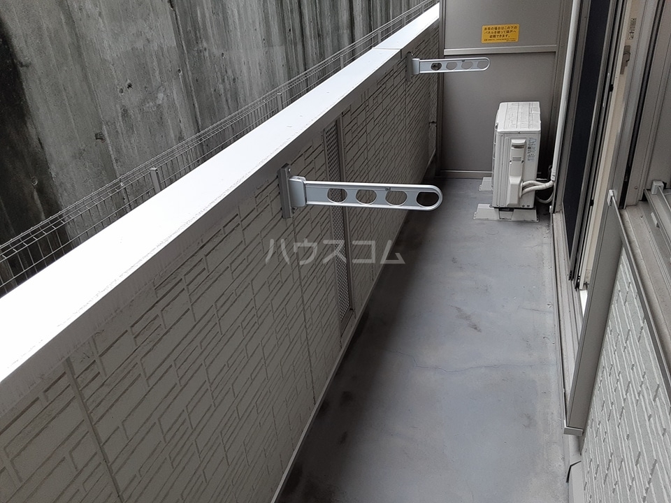 21/30 バルコニー