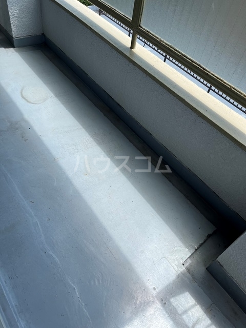 21/30 バルコニー