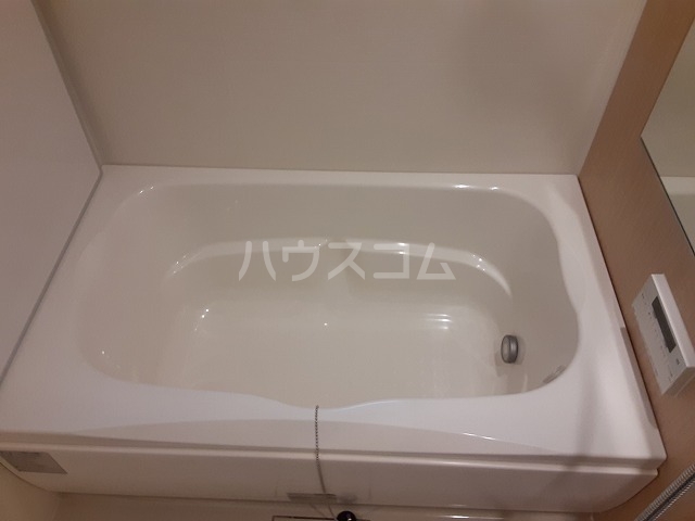13/30 浴室