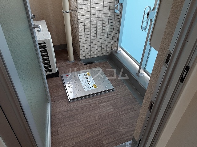 20/30 バルコニー