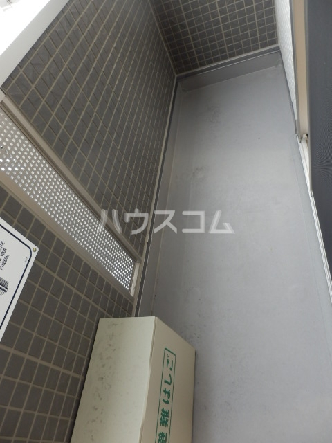 19/30 バルコニー