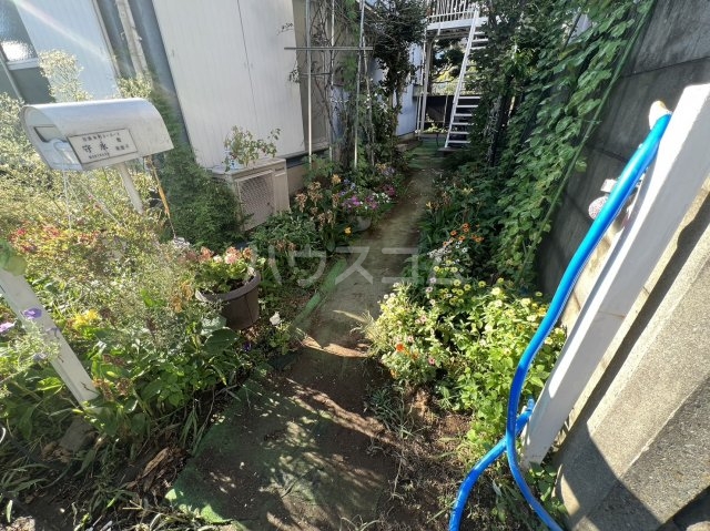 21/29 エントランス