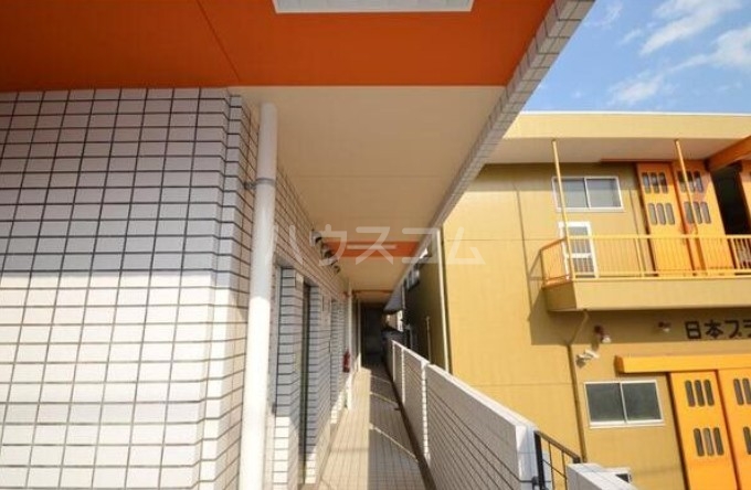 17/26 エントランス