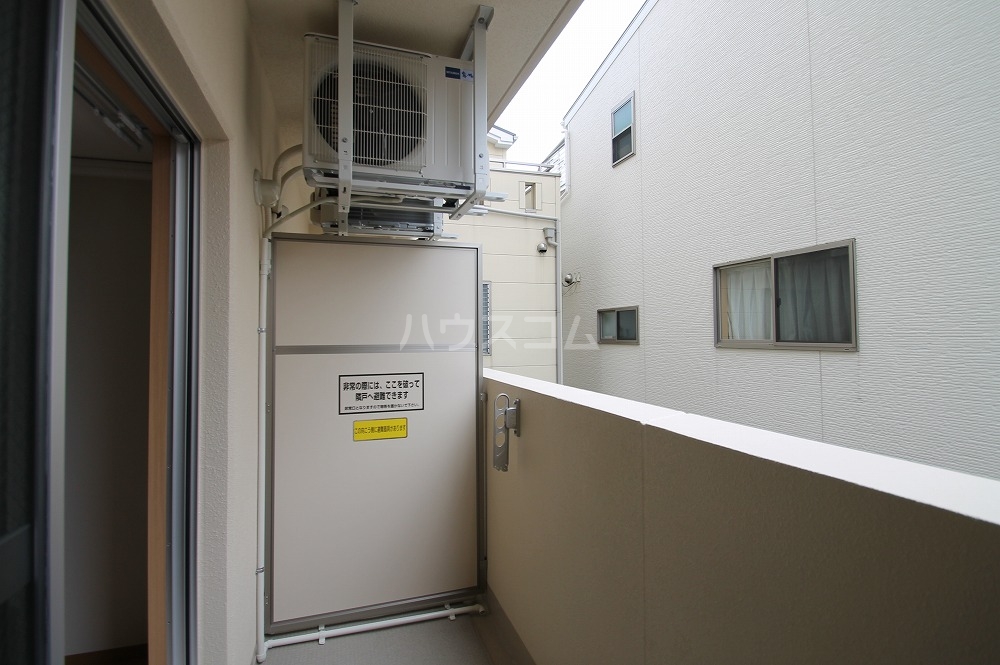 16/28 バルコニー