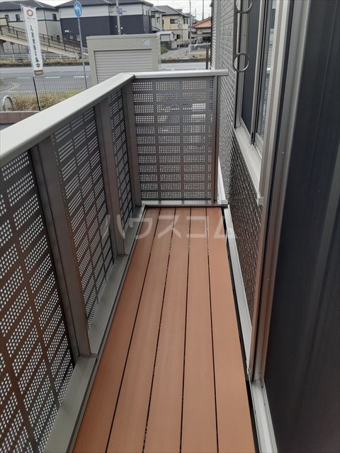 14/27 バルコニー