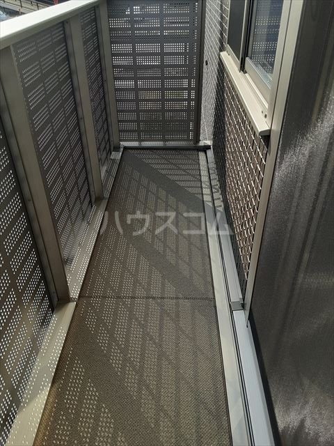 14/27 バルコニー