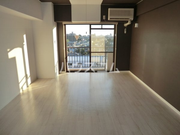 14/30 バルコニー