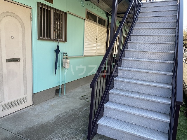 2/3 エントランス