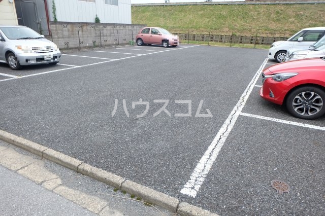 22/30 駐車場