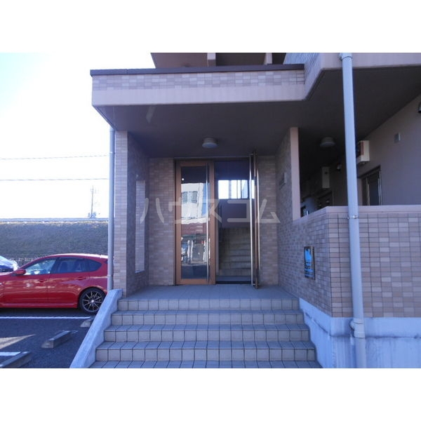 2/11 エントランス