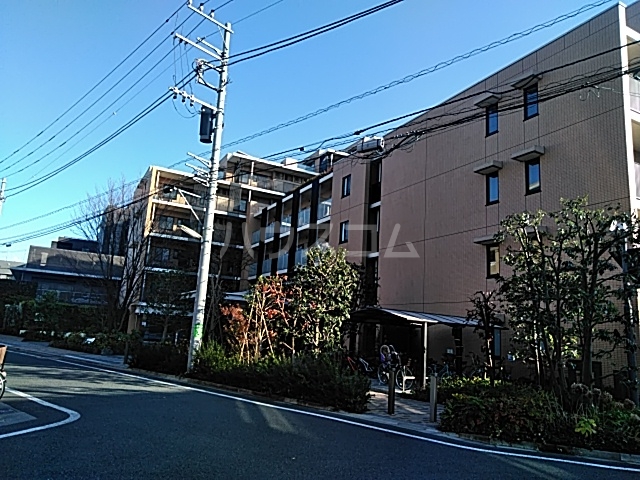 2/30 外観