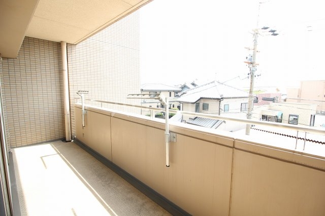 23/30 バルコニー