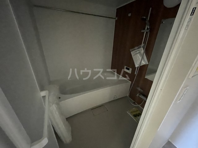 14/30 浴室