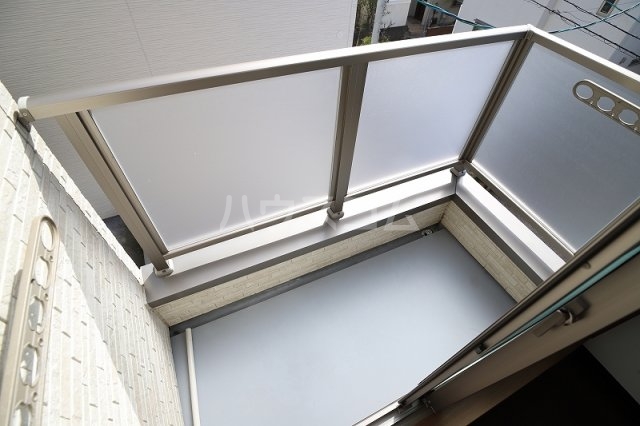 13/22 バルコニー