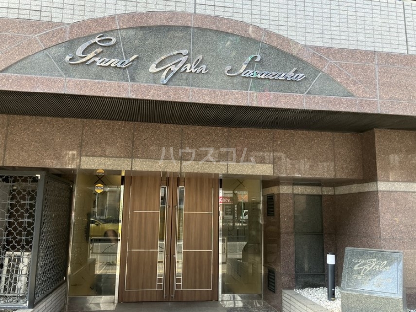 14/21 エントランス