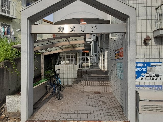 20/28 エントランス