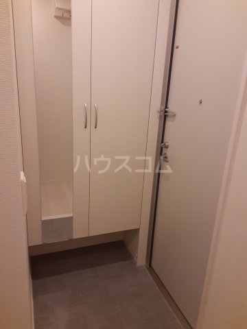 13/30 玄関
