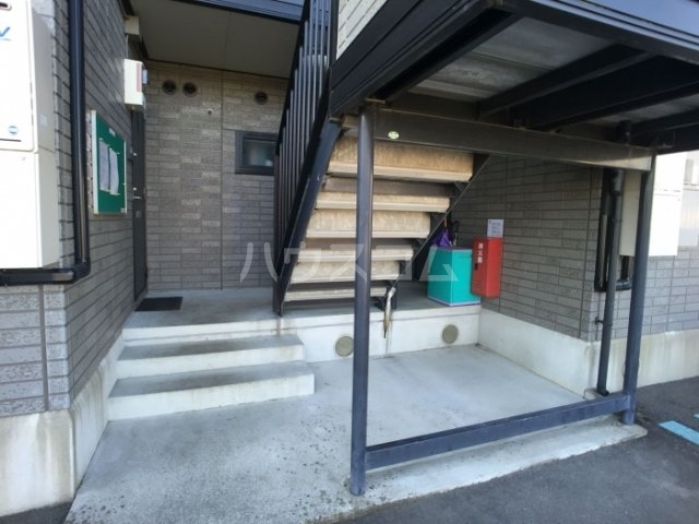 2/11 エントランス