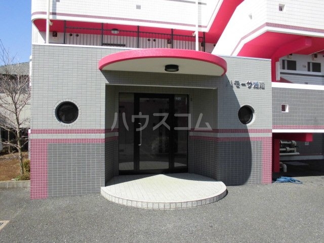 22/30 エントランス