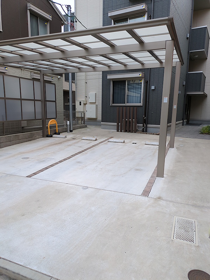 21/29 駐車場