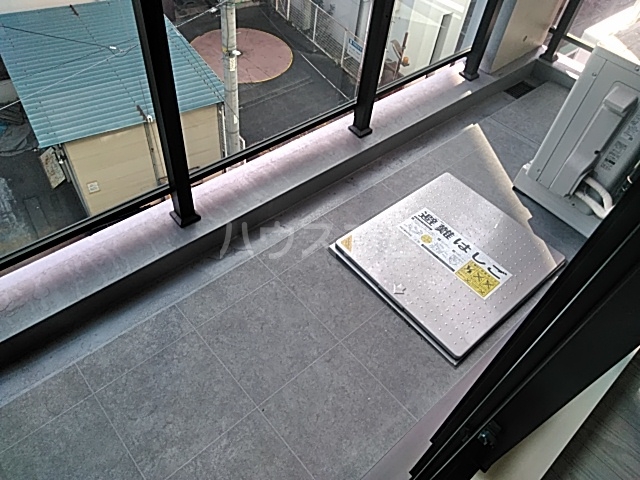 15/22 バルコニー